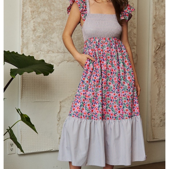 #503 🛑AT COST! LAST 1! Maxi Dress Square Neck Floral Pockets Ruffle Hem Pockets - Picture 3 of 3